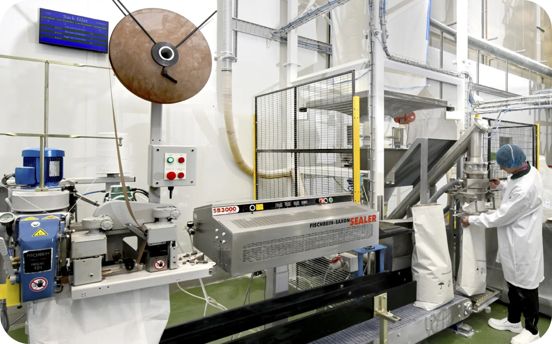 County Farm Feeds Factory Image 
